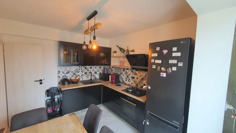 Popesti-Leordeni, 15 minute de metrou Berceni, vila mobilata si utilata