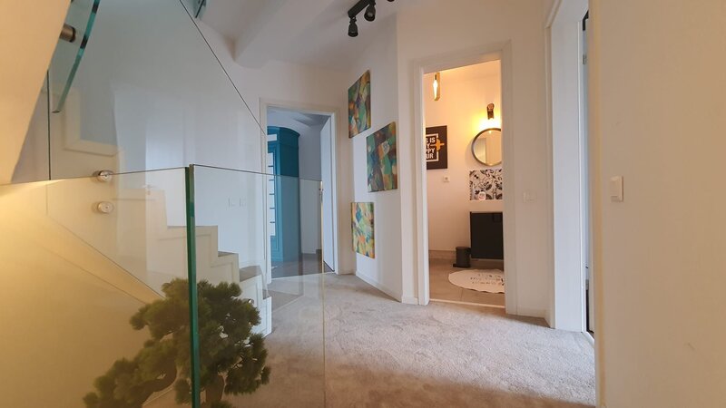 Popesti-Leordeni, 15 minute de metrou Berceni, vila mobilata si utilata