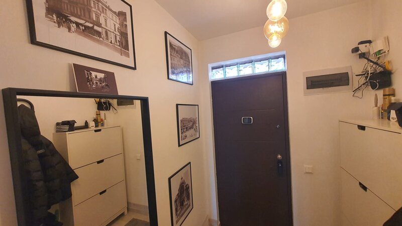 Popesti-Leordeni, 15 minute de metrou Berceni, vila mobilata si utilata