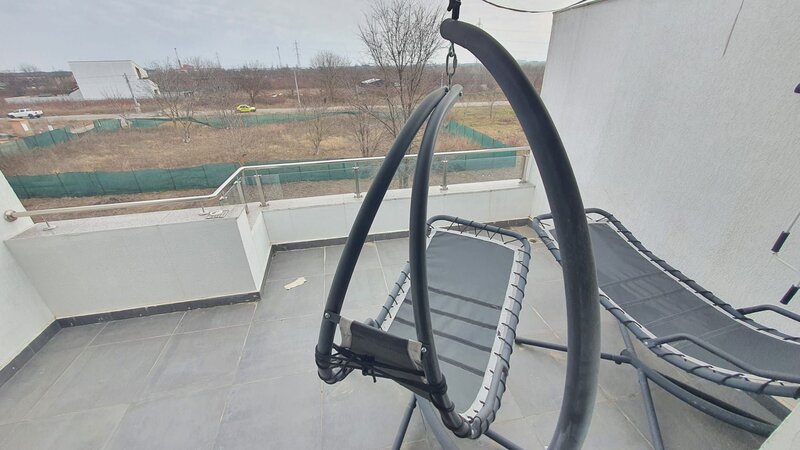 Popesti-Leordeni, 15 minute de metrou Berceni, vila mobilata si utilata